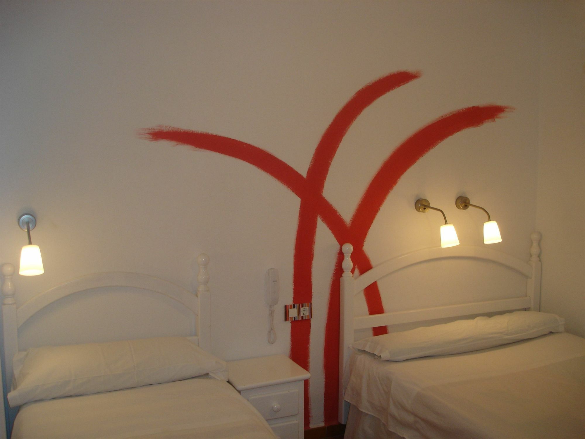 Hostal Arias Sevilla Buitenkant foto